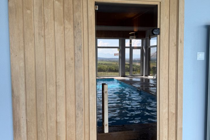 Strandolás Zalánban, a Villa Ambitionben
