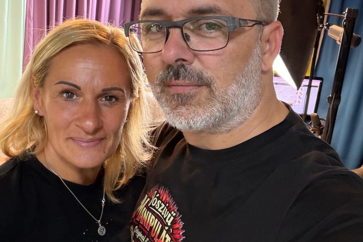 Hetedikes Mikós diákok látogatóban a stúdióban – 6. kép